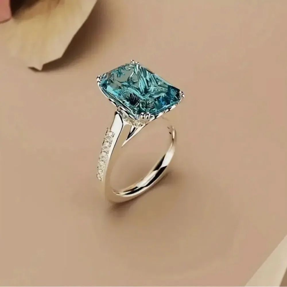 🩵 NEW sea blue CZ STUNNING princess cut ring 🩵 - Picture 4 of 5
